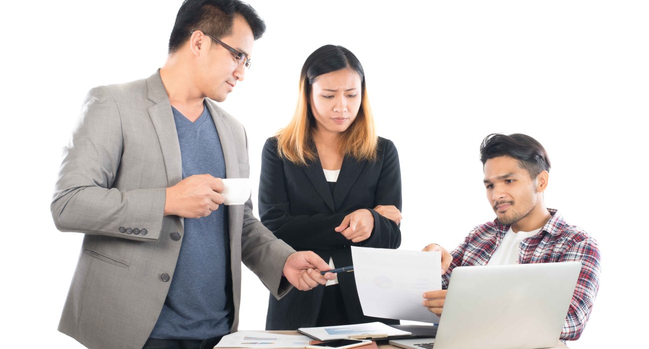 Syarat dan Dokumen yang Dibutuhkan Mengurus Perizinan Usaha